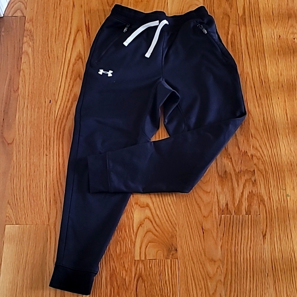 Black UA Joggers